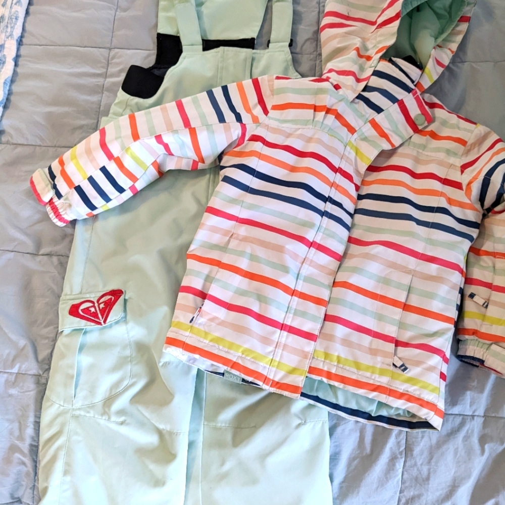 Roxy snow bib and jacket sz 4 5  girl small